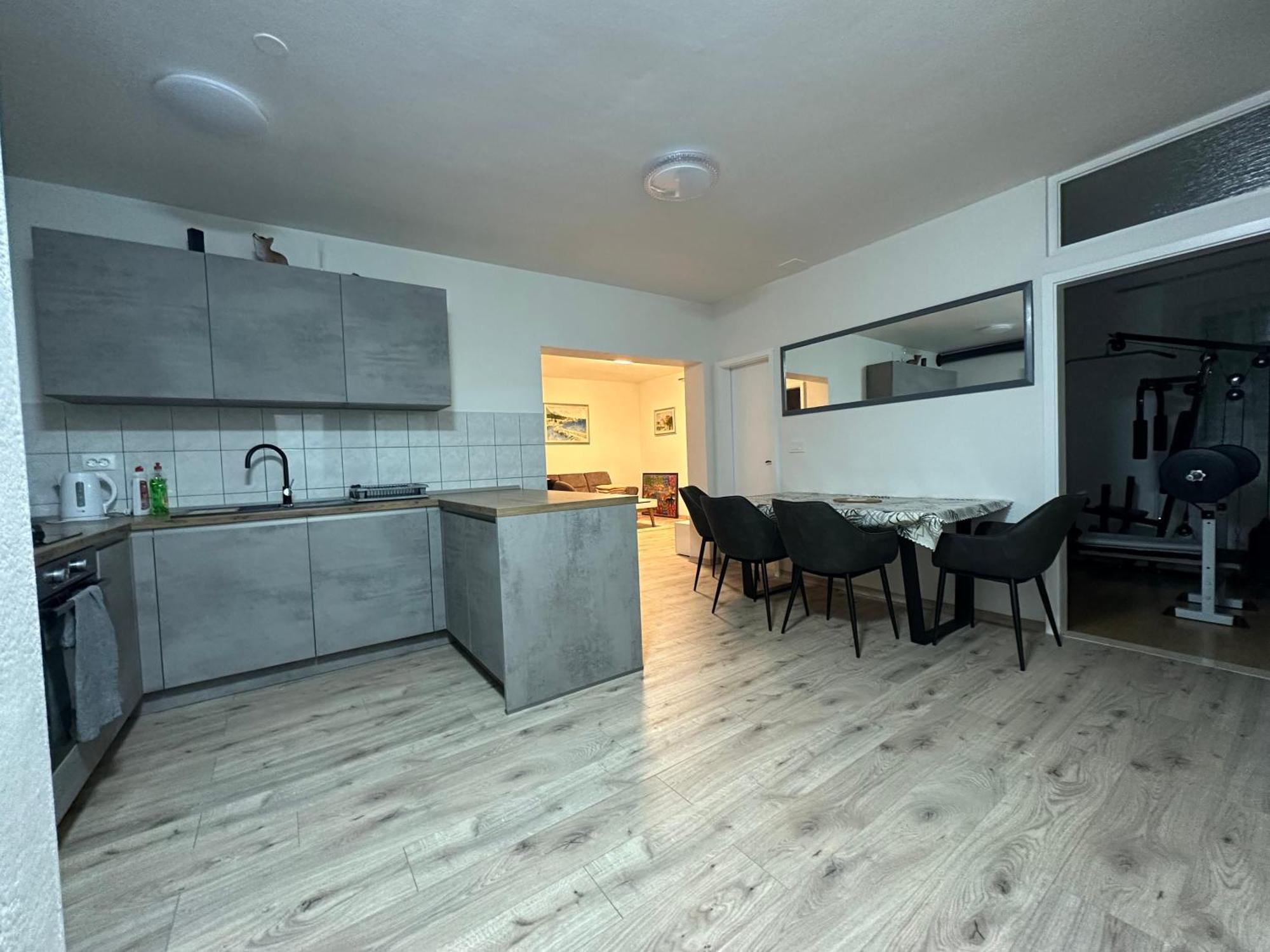 Apartment Three Roads Baška Voda Eksteriør billede